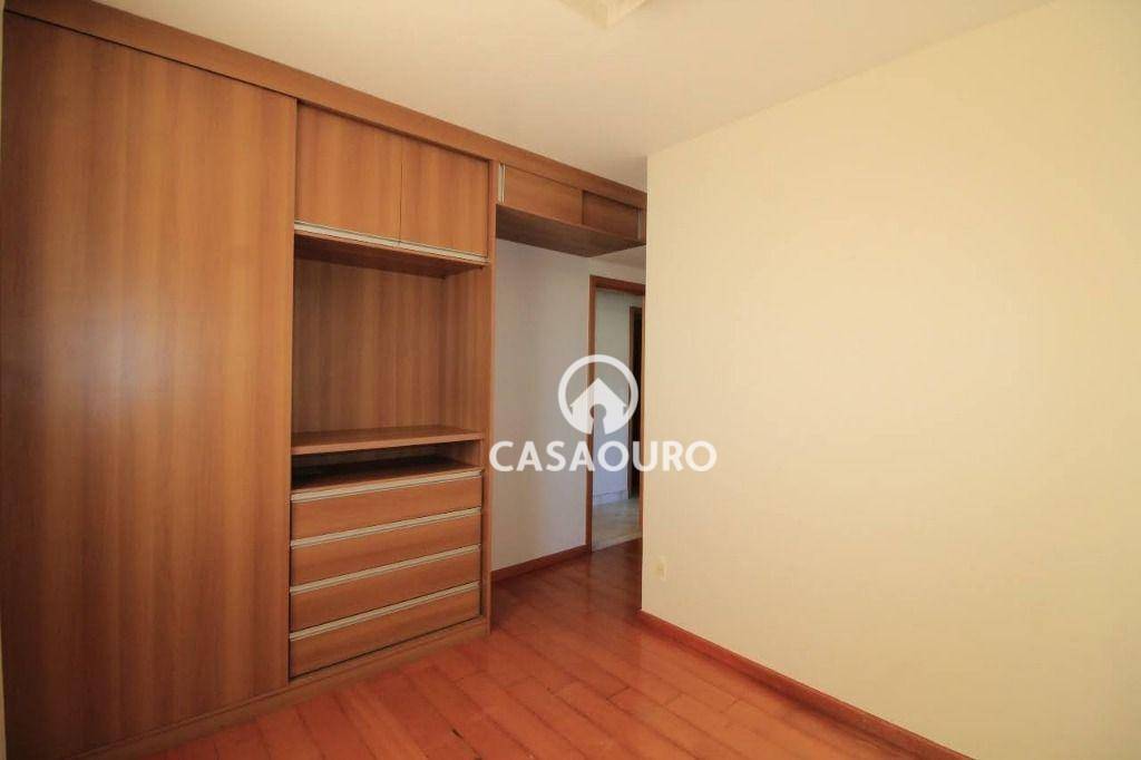 Cobertura à venda com 3 quartos, 200m² - Foto 10