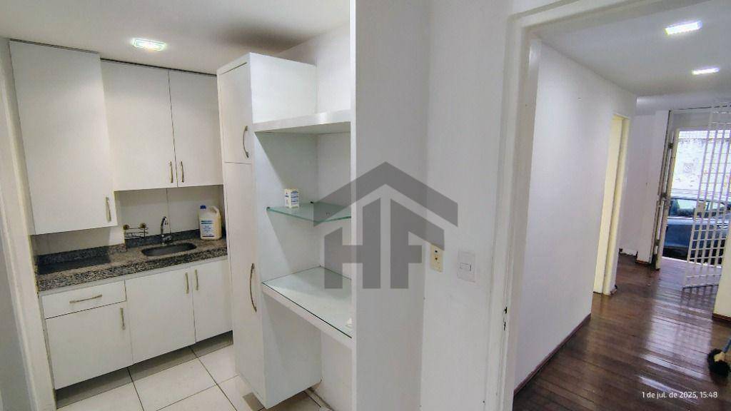 Casa para alugar com 4 quartos, 350m² - Foto 7