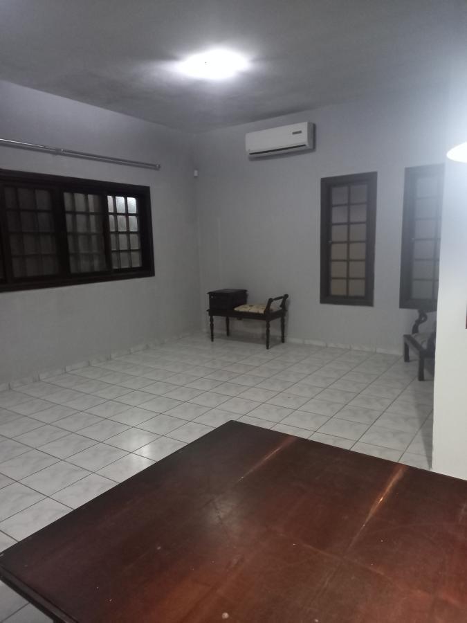 Casa à venda com 4 quartos, 280m² - Foto 14