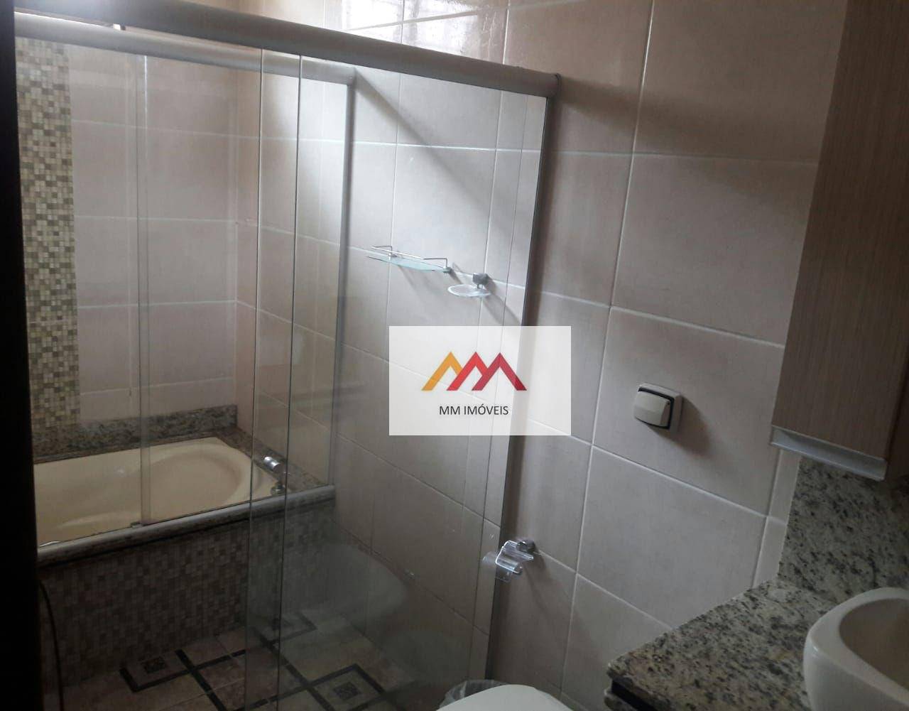 Casa à venda com 3 quartos, 250m² - Foto 12