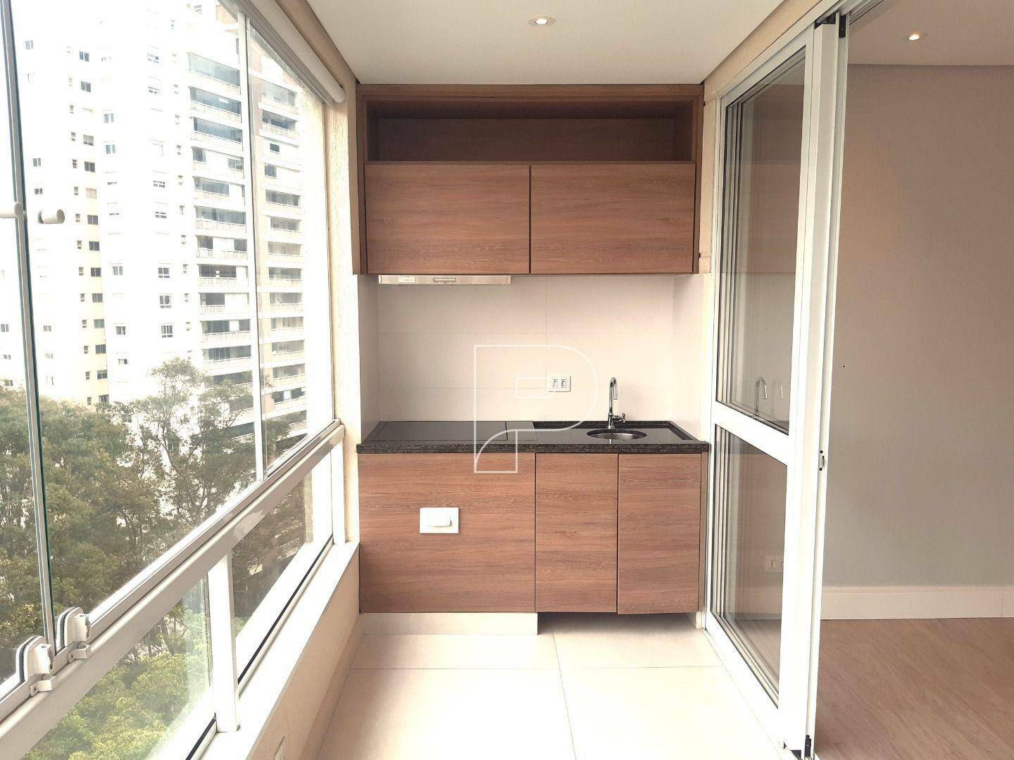 Apartamento à venda com 3 quartos, 115m² - Foto 2