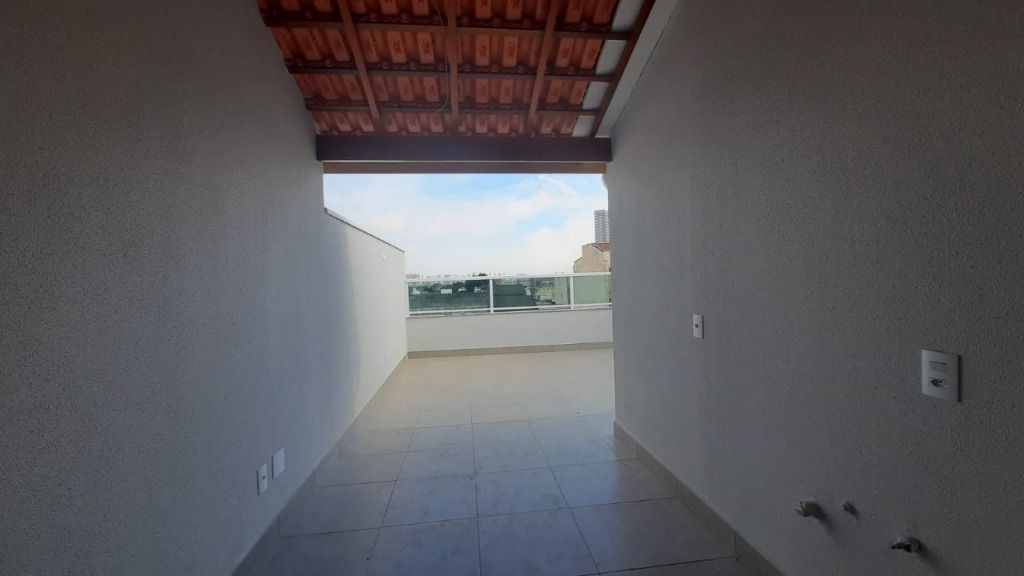 Cobertura à venda com 2 quartos, 89m² - Foto 1