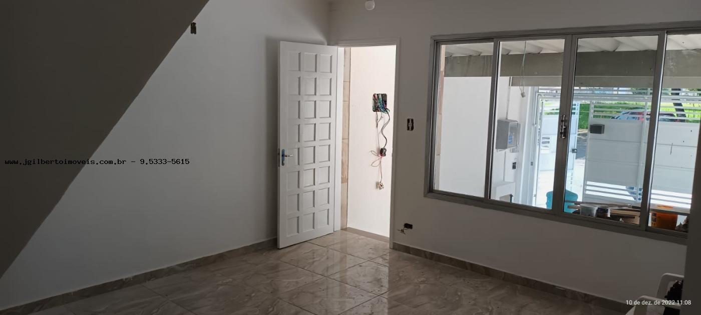 Casa à venda com 2 quartos, 129m² - Foto 14