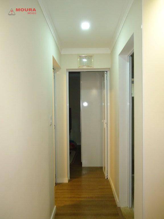 Apartamento à venda com 2 quartos, 62m² - Foto 14