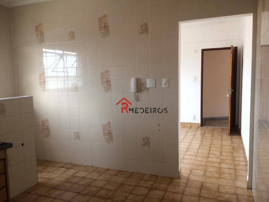 Apartamento à venda com 1 quarto, 43m² - Foto 9