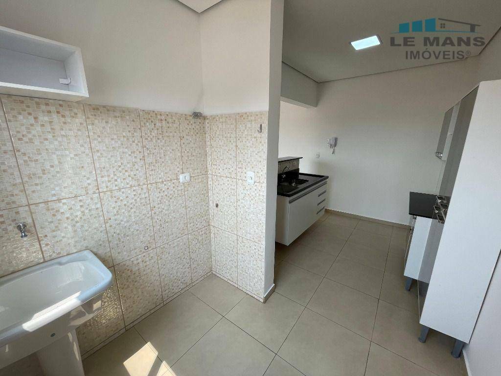 Apartamento para alugar com 2 quartos, 52m² - Foto 10