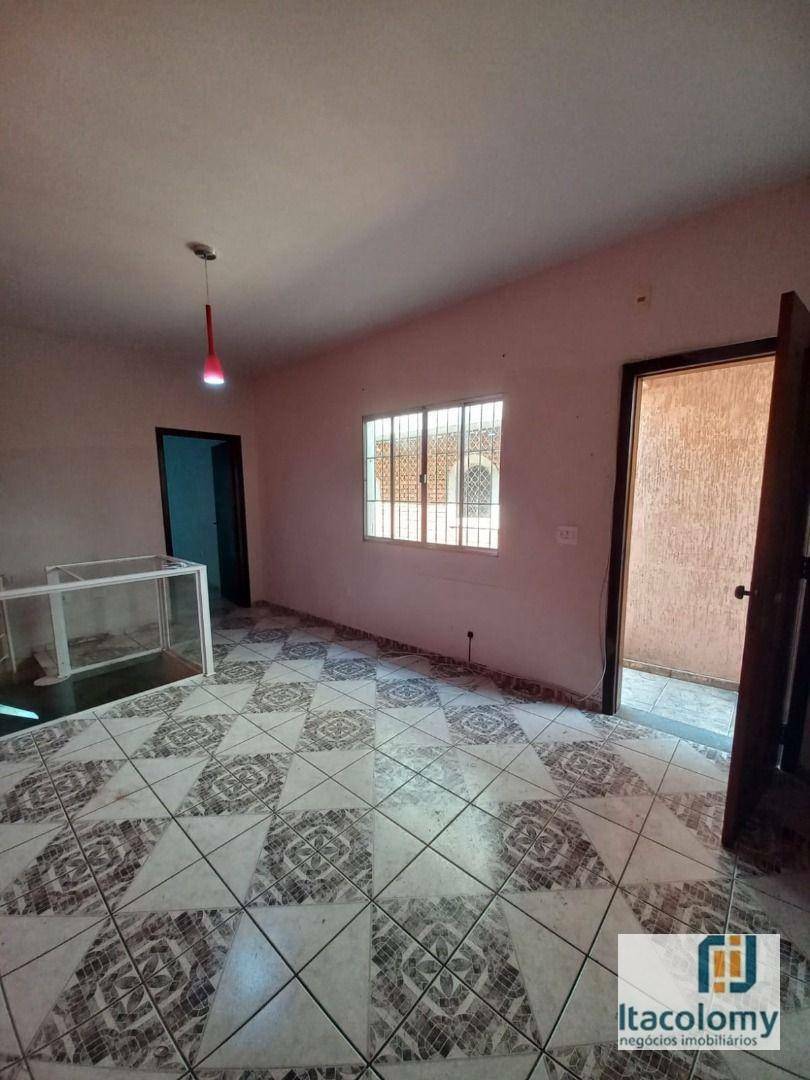 Casa à venda com 4 quartos, 214m² - Foto 16