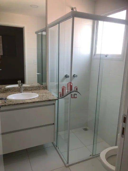 Apartamento para alugar com 2 quartos, 72m² - Foto 5