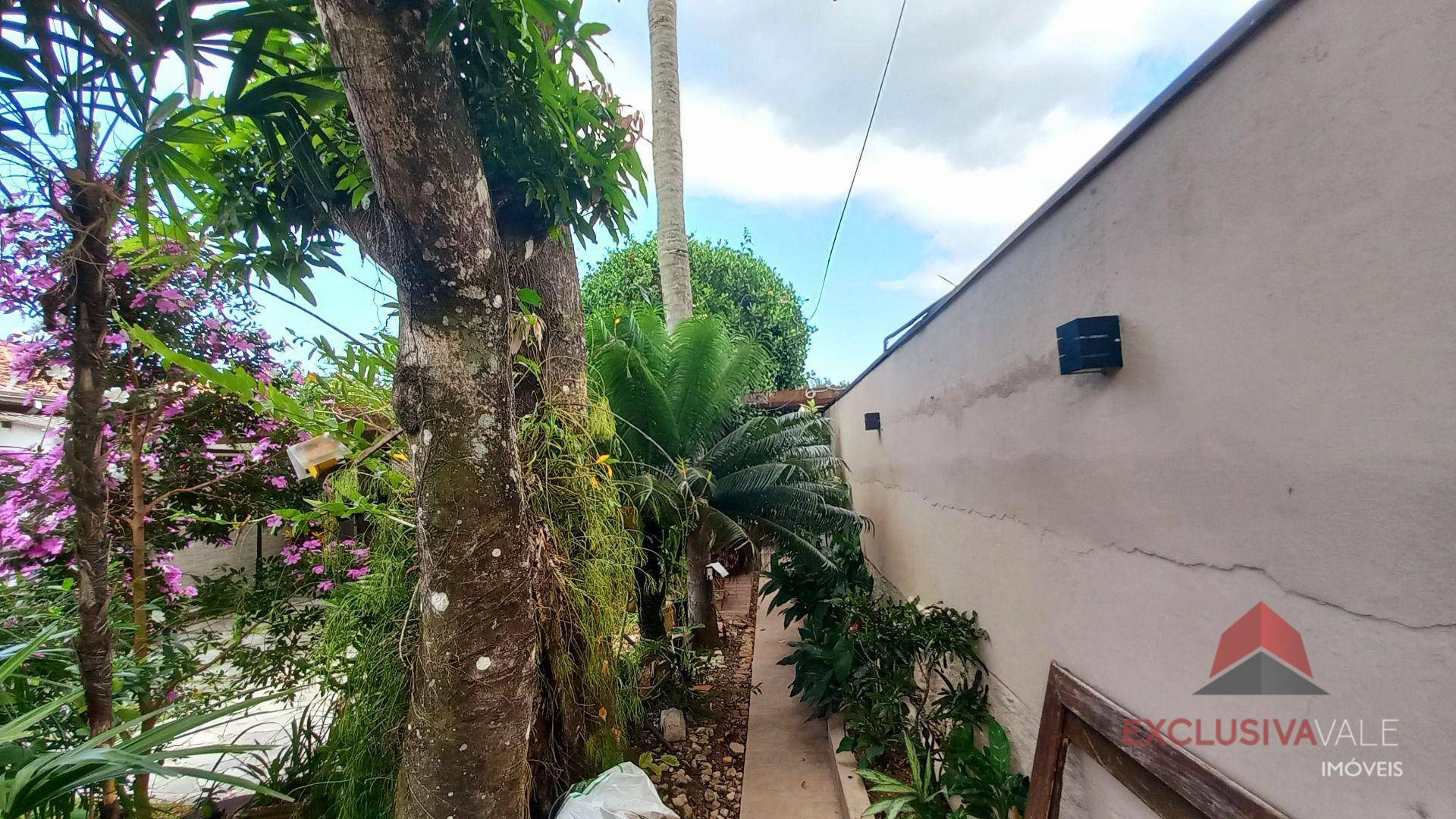 Casa à venda com 6 quartos, 356m² - Foto 10