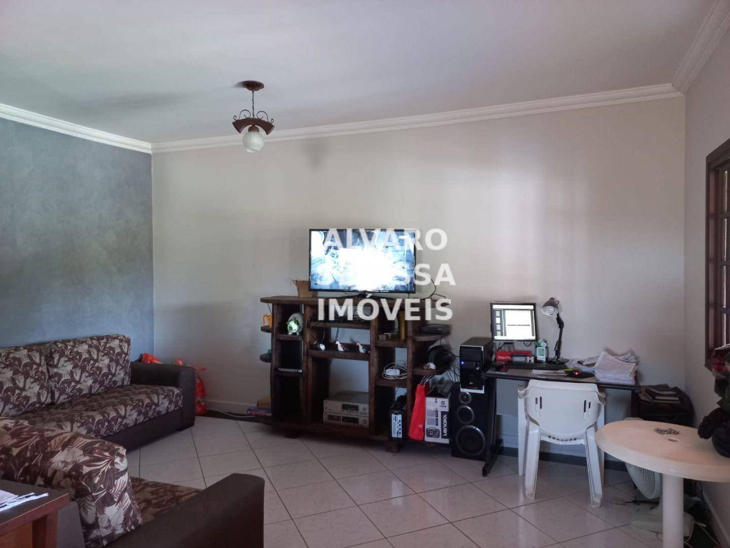 Chácara à venda com 3 quartos, 219m² - Foto 16