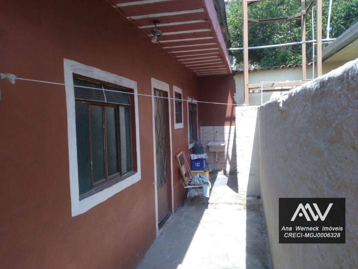 Casa à venda com 6 quartos, 400m² - Foto 6