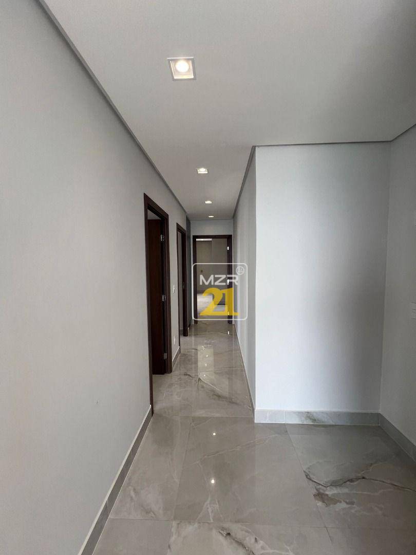 Apartamento para alugar com 3 quartos, 113m² - Foto 5