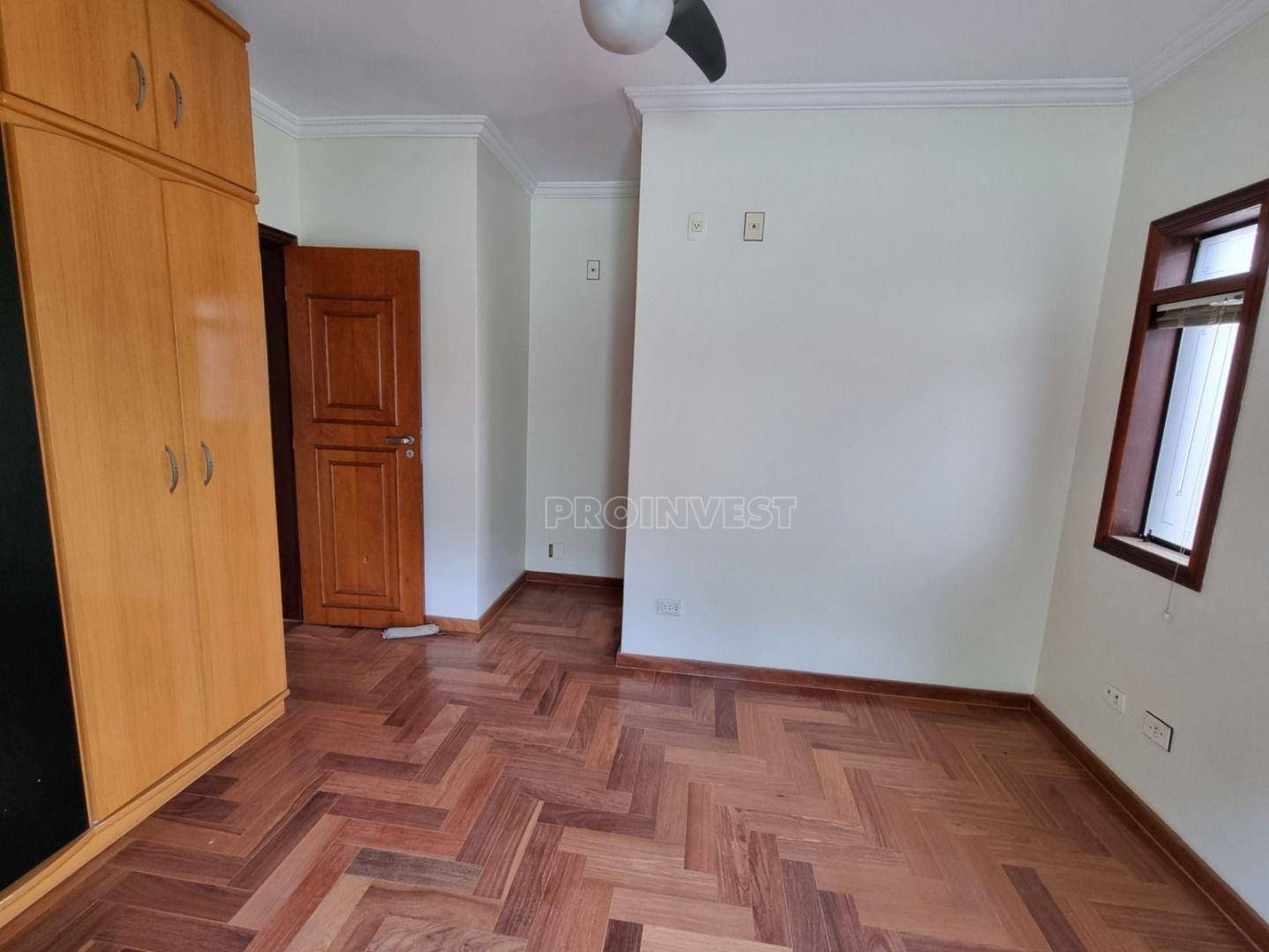 Casa à venda com 4 quartos, 360m² - Foto 31