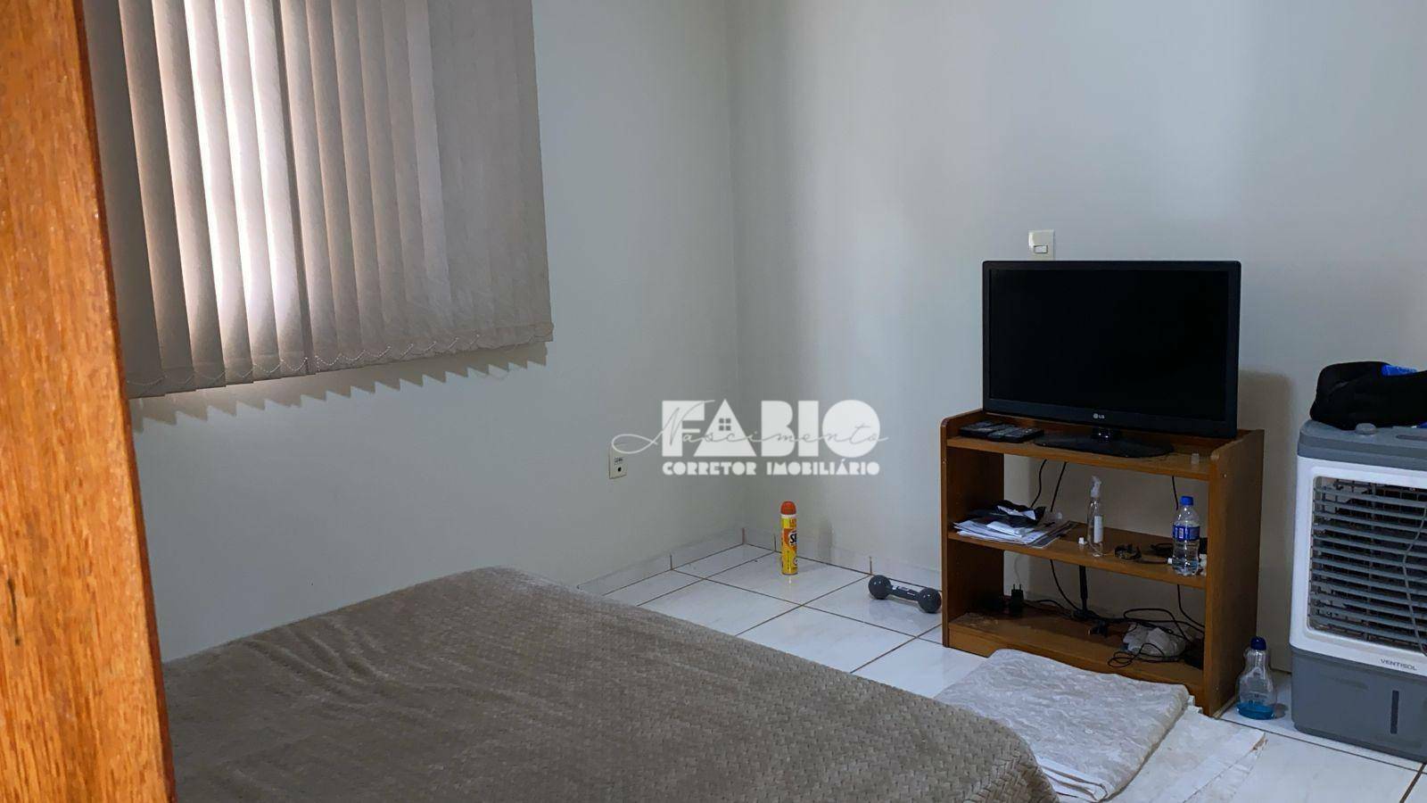 Casa à venda com 3 quartos, 100m² - Foto 22