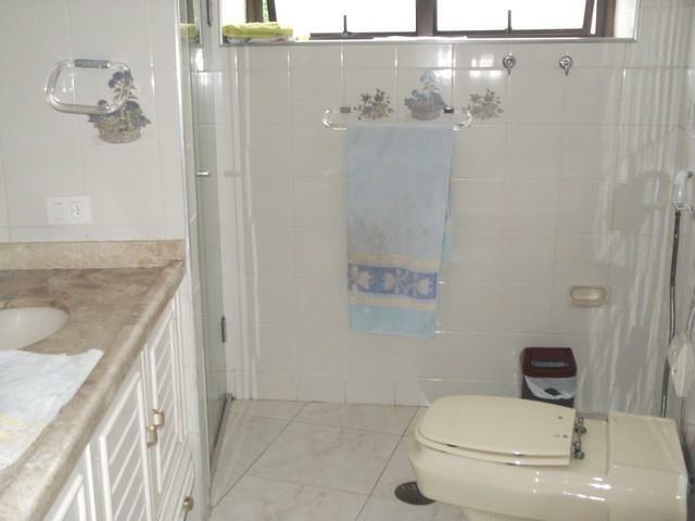 Apartamento à venda e aluguel com 3 quartos, 200m² - Foto 12