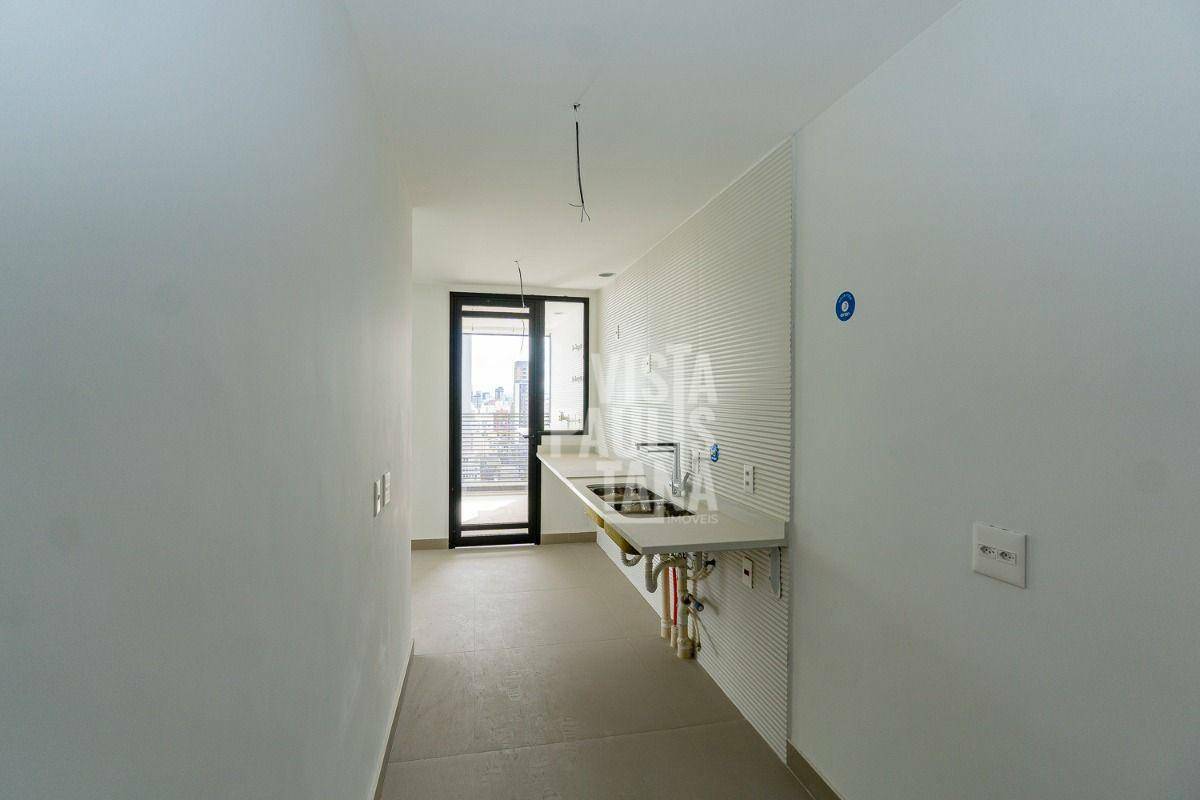 Apartamento à venda com 3 quartos, 163m² - Foto 17