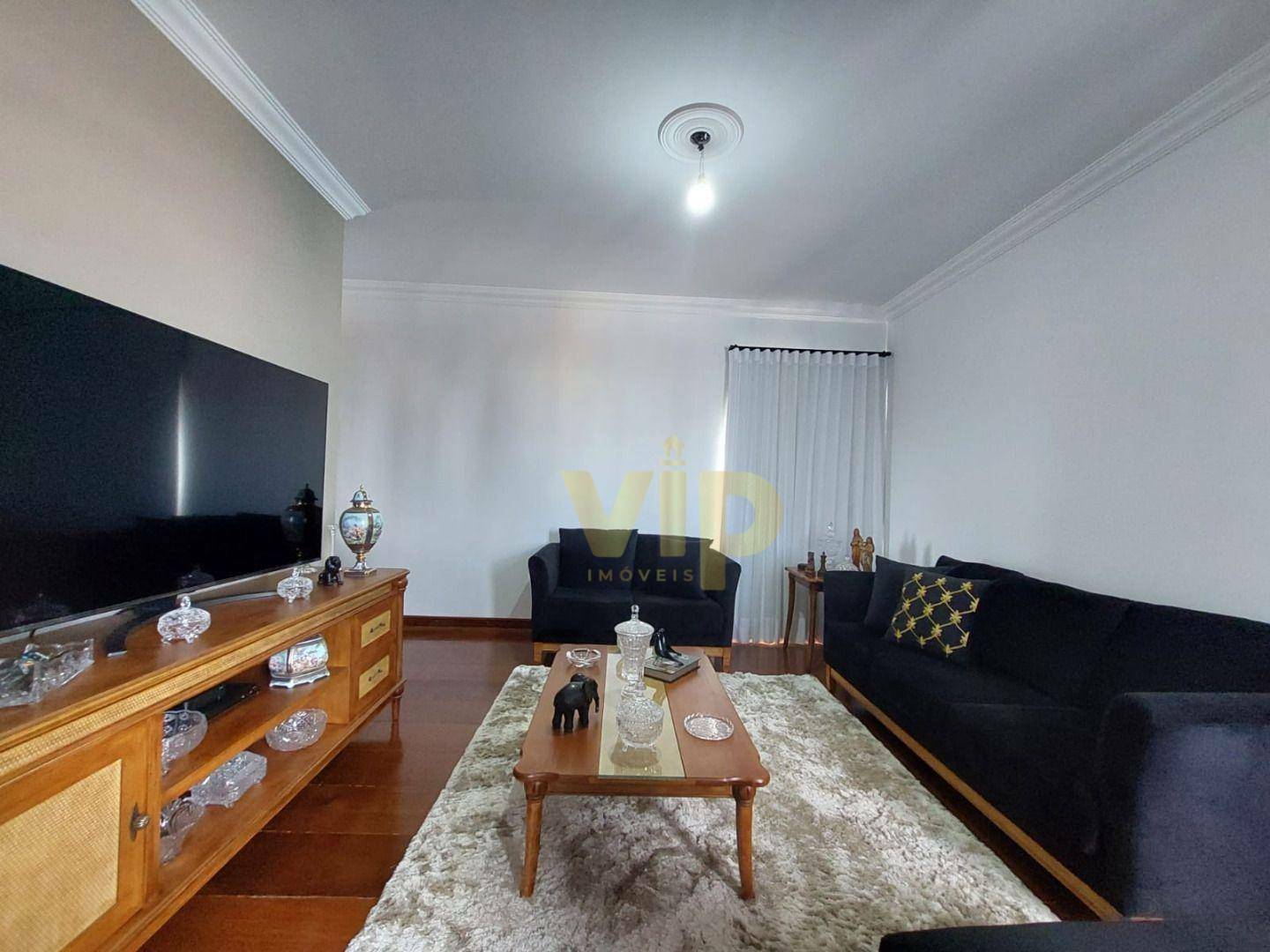 Apartamento à venda com 5 quartos, 237m² - Foto 9