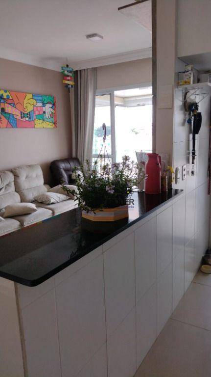 Apartamento à venda com 3 quartos, 69m² - Foto 9