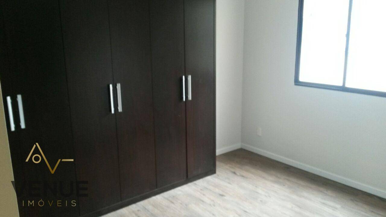 Apartamento à venda com 3 quartos, 85m² - Foto 23