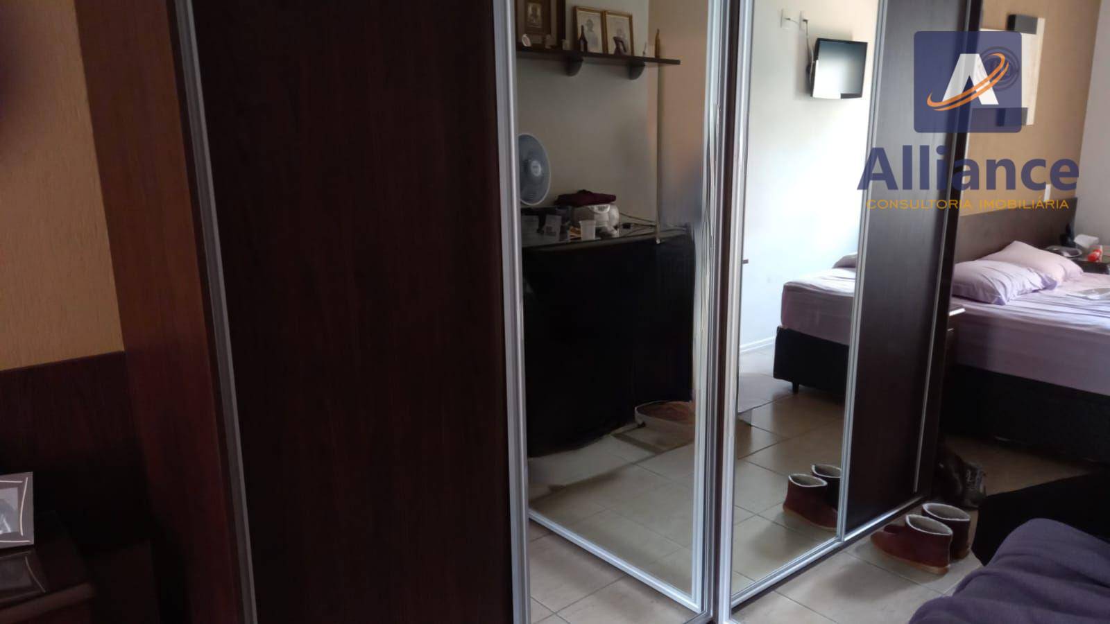 Apartamento à venda com 3 quartos, 84m² - Foto 6