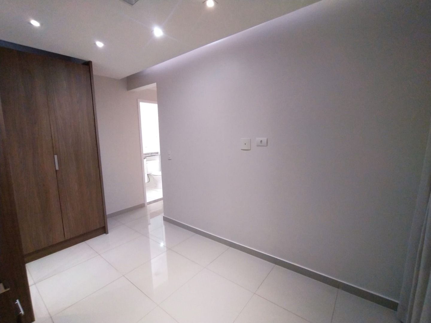 Apartamento para alugar com 3 quartos, 64m² - Foto 20