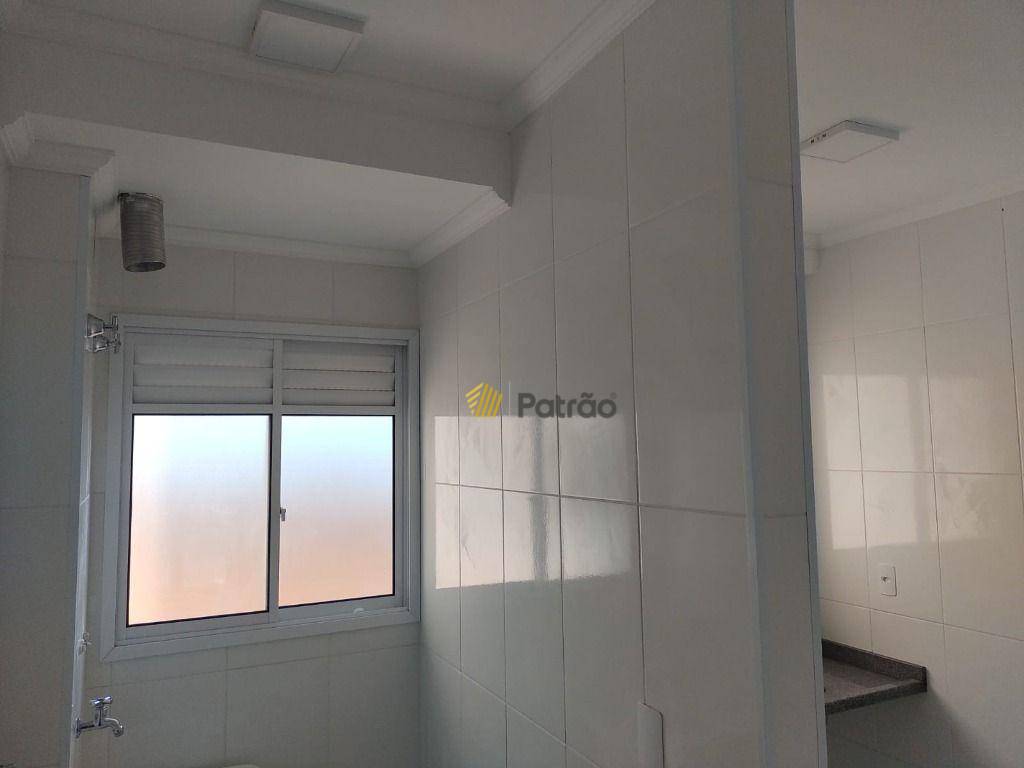 Apartamento à venda com 2 quartos, 58m² - Foto 10