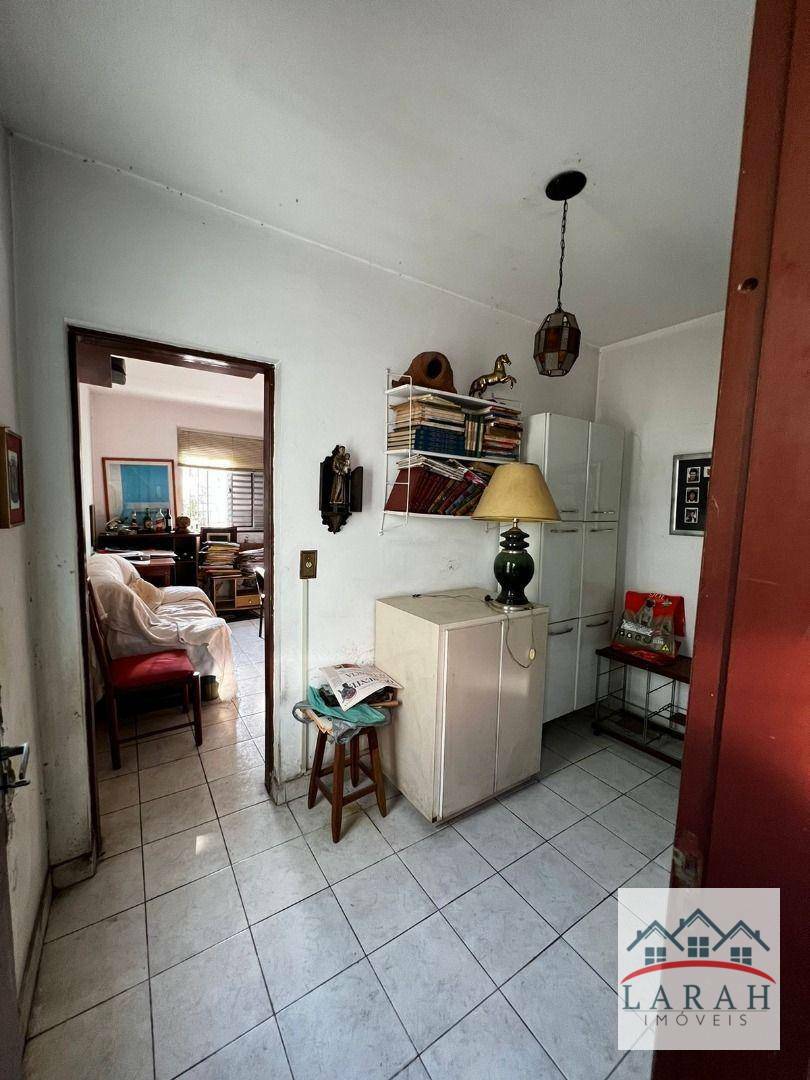 Sobrado à venda com 5 quartos, 235m² - Foto 8