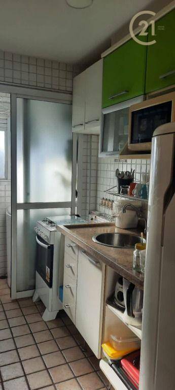 Apartamento à venda com 2 quartos, 45m² - Foto 9