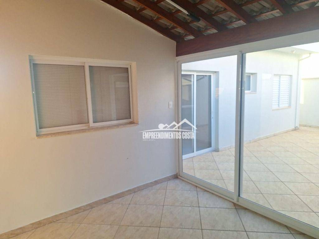 Casa à venda com 2 quartos, 206m² - Foto 18