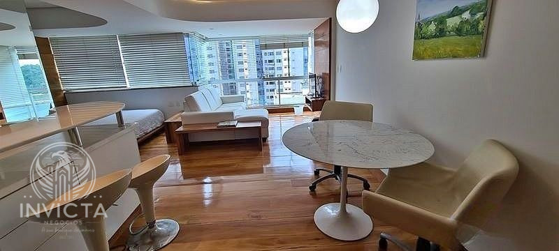 Apartamento à venda com 1 quarto, 47m² - Foto 9