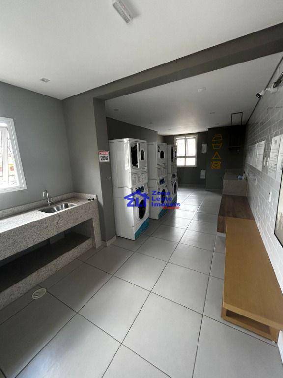 Apartamento à venda com 2 quartos, 38m² - Foto 24