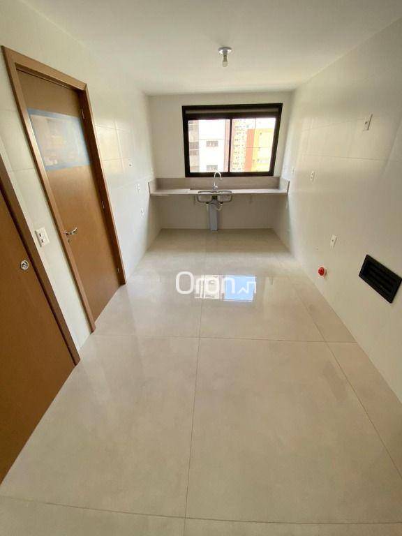 Apartamento à venda com 3 quartos, 221m² - Foto 5