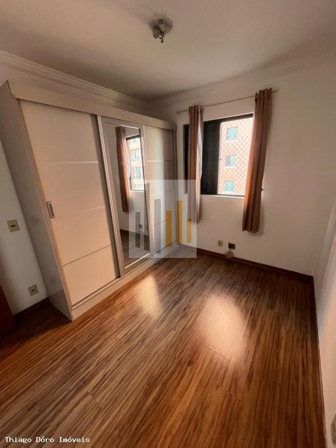 Apartamento à venda com 3 quartos, 65m² - Foto 6