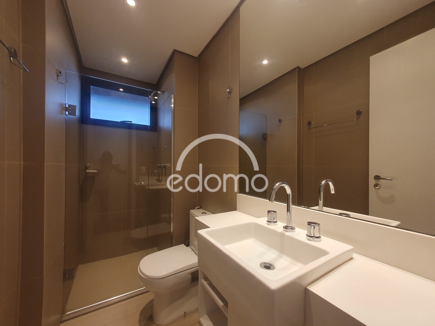 Apartamento para alugar com 1 quarto, 71m² - Foto 12