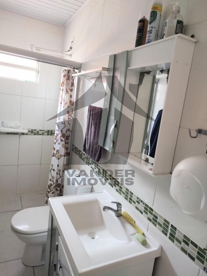 Casa à venda com 6 quartos, 300m² - Foto 18