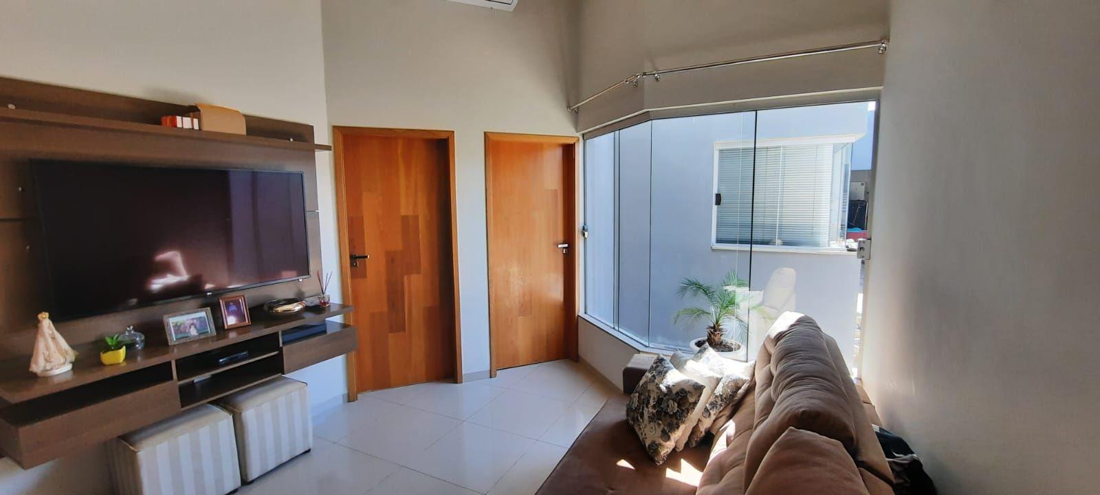 Casa à venda com 2 quartos, 180m² - Foto 16