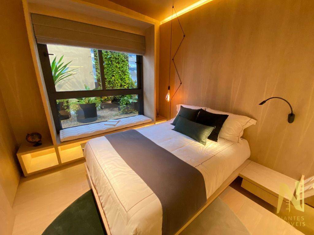 Apartamento à venda com 4 quartos, 346m² - Foto 21
