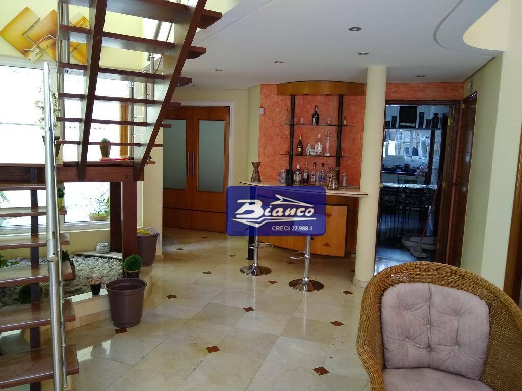 Sobrado, 3 quartos, 330 m² - Foto 3