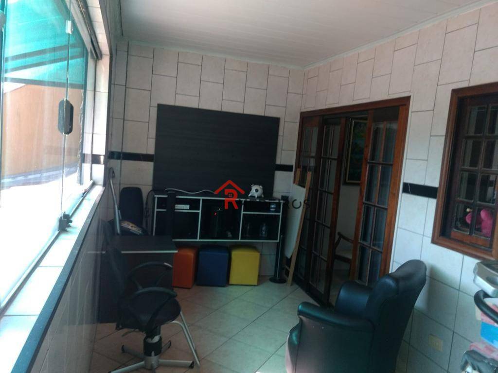 Sobrado à venda com 3 quartos, 275M2 - Foto 12