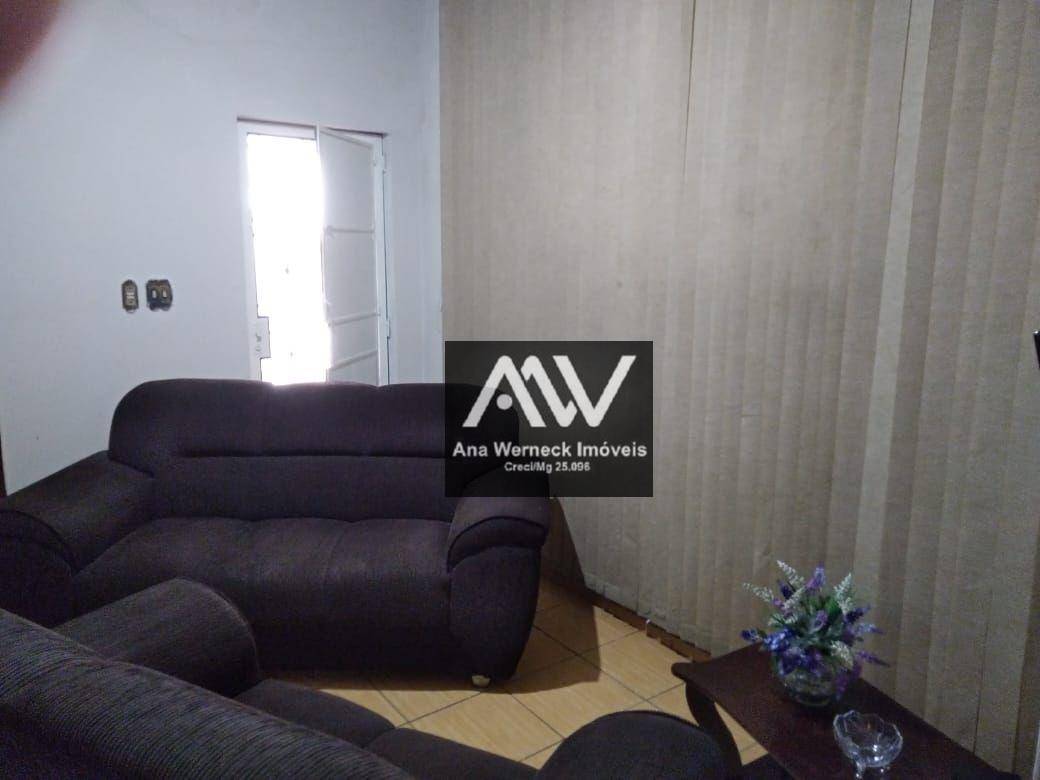 Casa à venda com 3 quartos, 500M2 - Foto 4