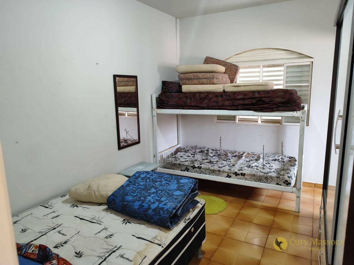 Chácara à venda com 4 quartos, 600m² - Foto 8