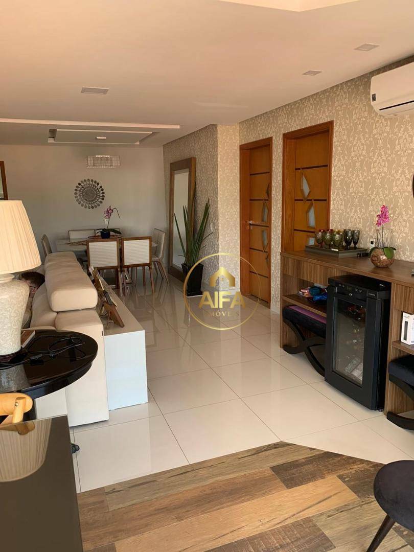 Apartamento à venda com 3 quartos, 185m² - Foto 2