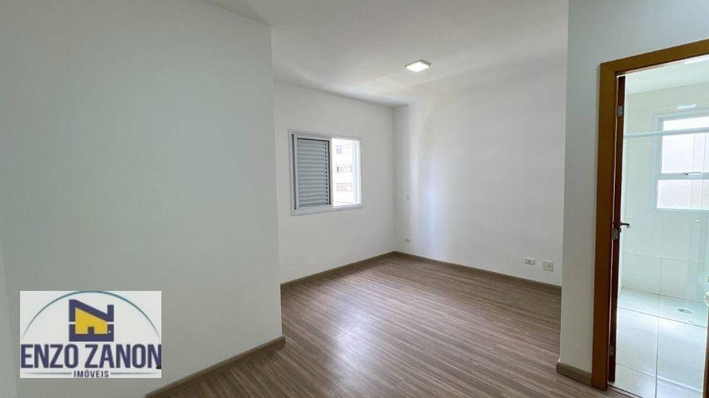 Apartamento para alugar com 3 quartos, 110m² - Foto 15