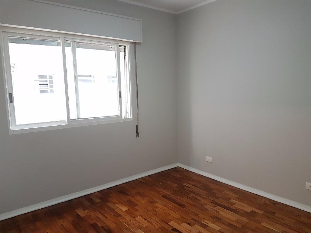 Apartamento à venda com 3 quartos, 156m² - Foto 8