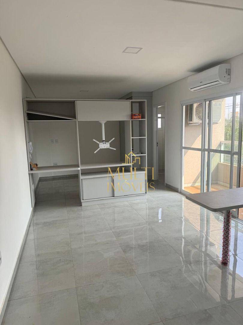 Apartamento à venda com 1 quarto, 40m² - Foto 1