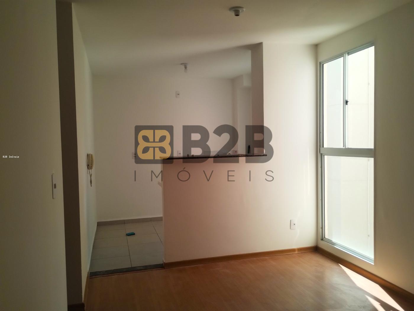 Apartamento para alugar com 2 quartos, 42m² - Foto 4