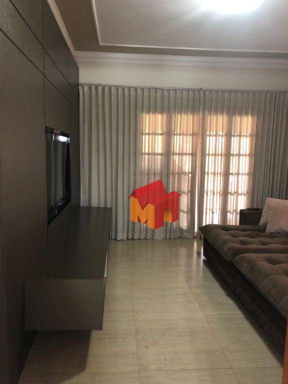 Chácara à venda com 3 quartos, 250m² - Foto 15