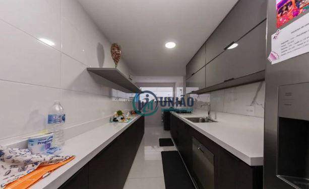 Apartamento à venda com 4 quartos, 183m² - Foto 22