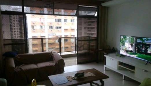 Apartamento à venda com 4 quartos, 170m² - Foto 1