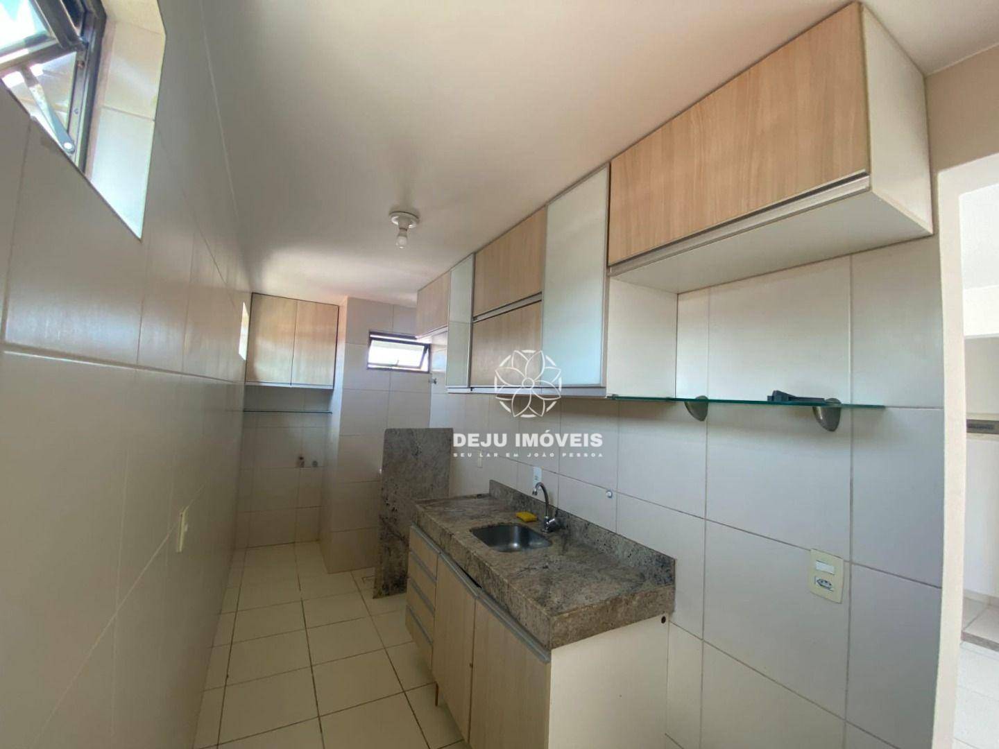 Apartamento à venda com 3 quartos, 77m² - Foto 2